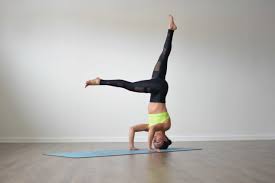 Why Headstand yoga pose is the Best Exercise for Beginners